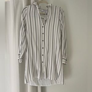 Brand New Cashmere Ivory Button Down